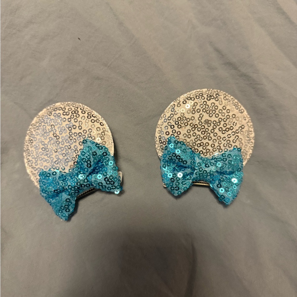 Sequin Bow Hair Clips